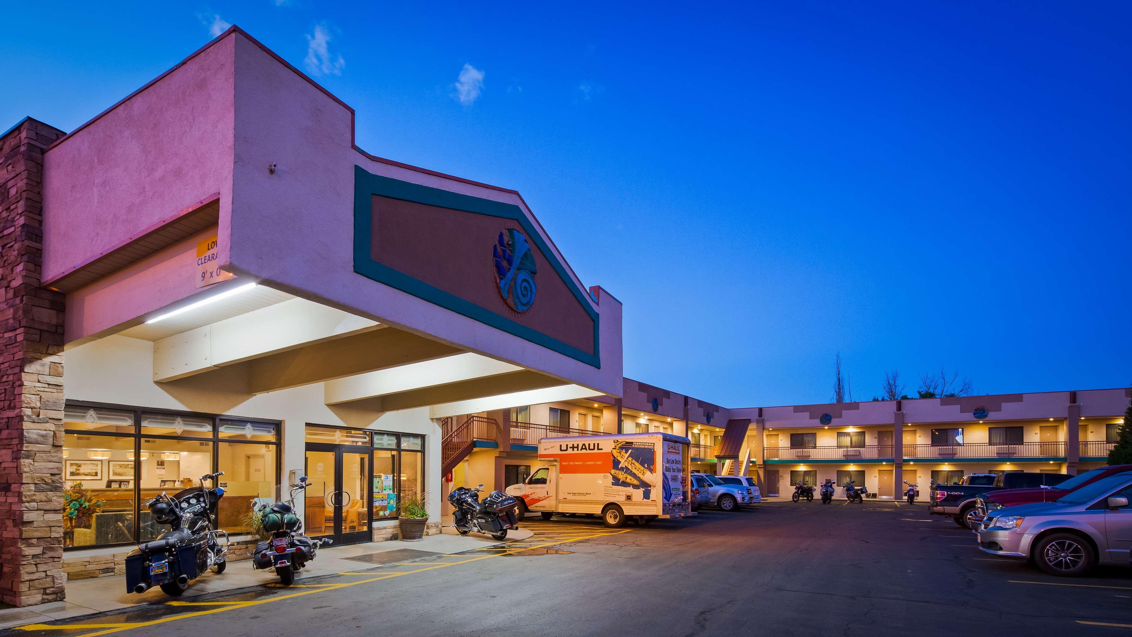 Best Western Turquoise Inn & Suites Cortez Exterior photo