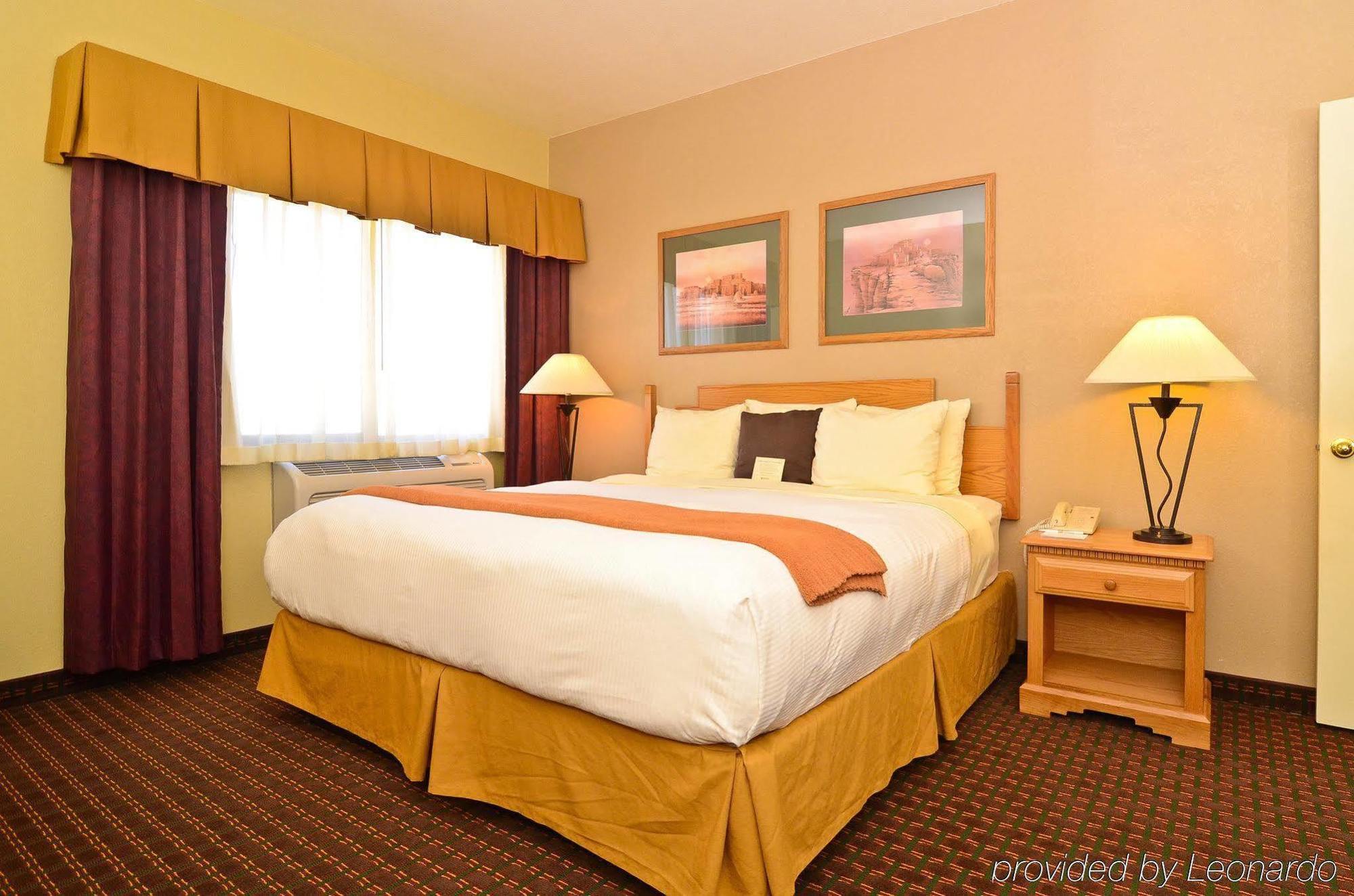 Best Western Turquoise Inn & Suites Cortez Room photo